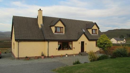 The Thistle Guesthouse Portree Exterior photo
